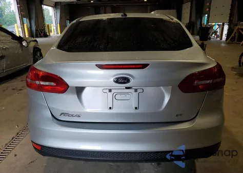 2018 Ford Focus Se z USA, uszkodzony, nr VIN 1FADP3F29JL309706